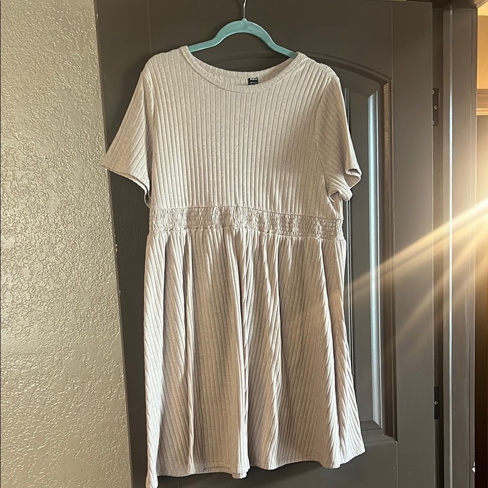 SHEIN Cream Ribbed Casual  Maternity Sundress